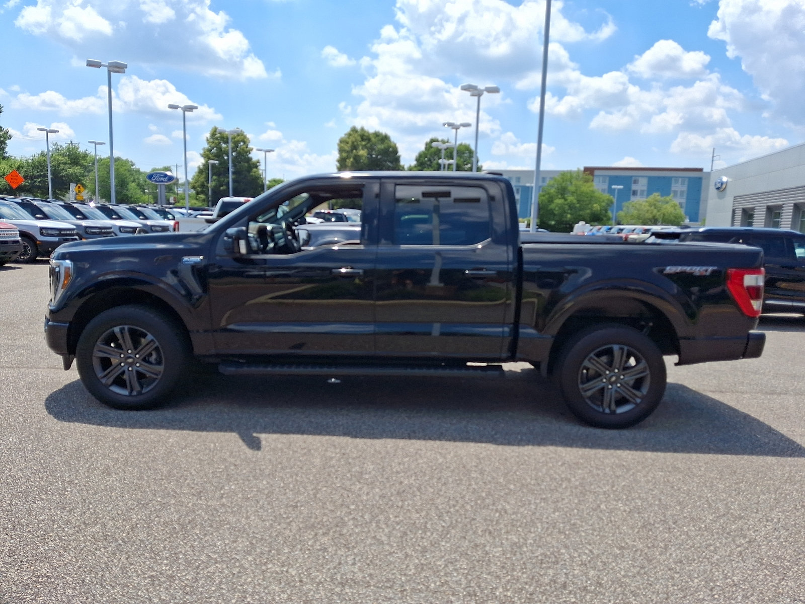 Certified 2023 Ford F150 Lariat w/ Equipment Group 502A High AWD/4WD image 6