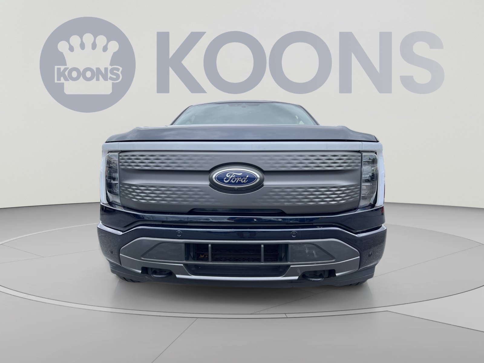 Used 2023 Ford F150 Lightning XLT AWD/4WD image 11
