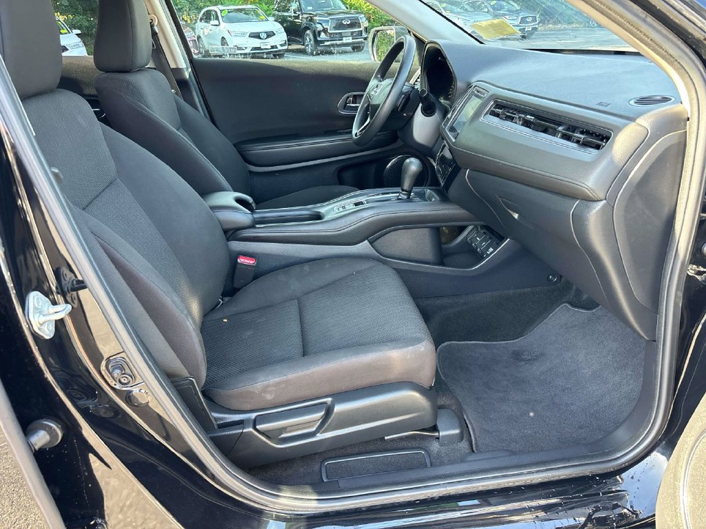Used 2018 Honda HR-V EX image 14