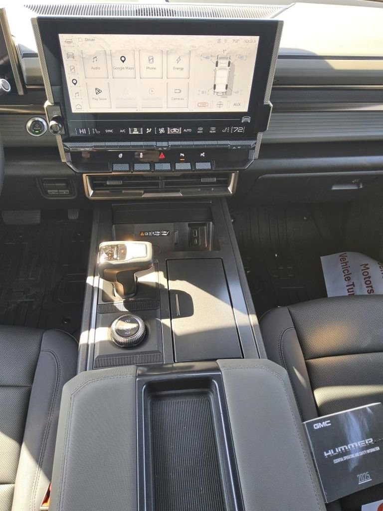 Certified 2025 GMC Hummer EV 2X AWD/4WD image 8