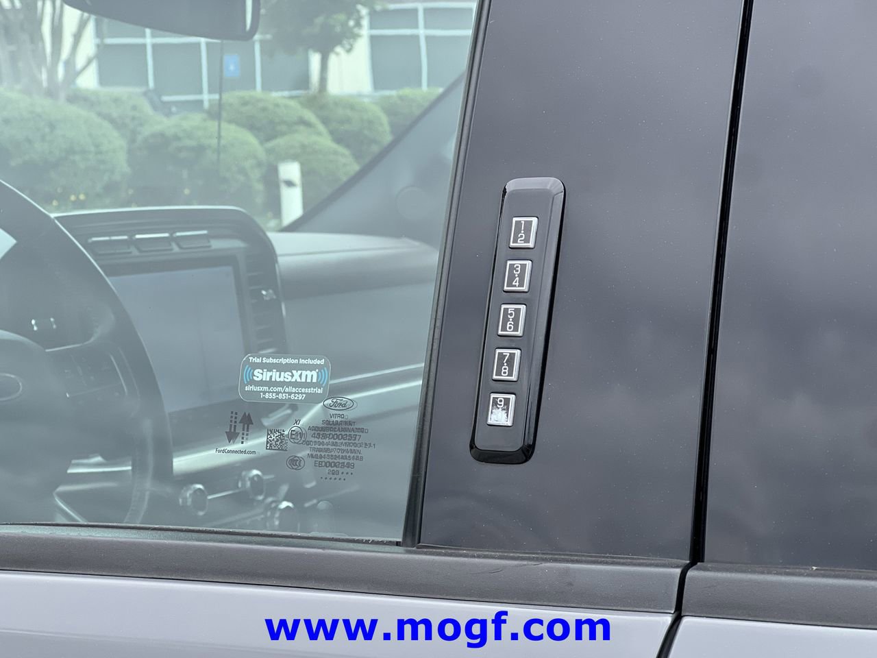 Used 2021 Ford F150 Lariat w/ Equipment Group 502A High AWD/4WD image 33