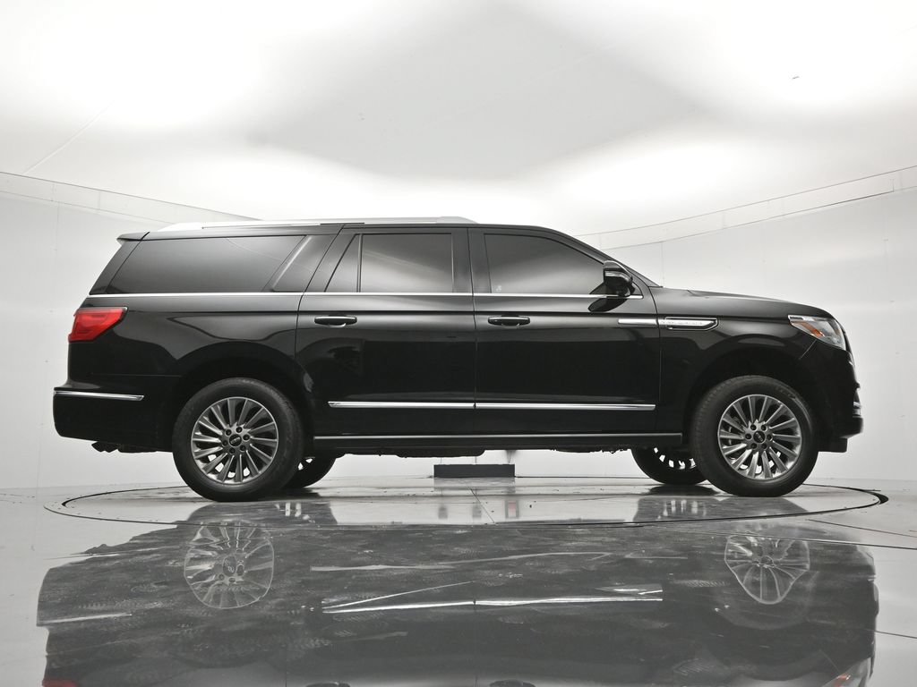 Used 2020 Lincoln Navigator L 4WD image 39