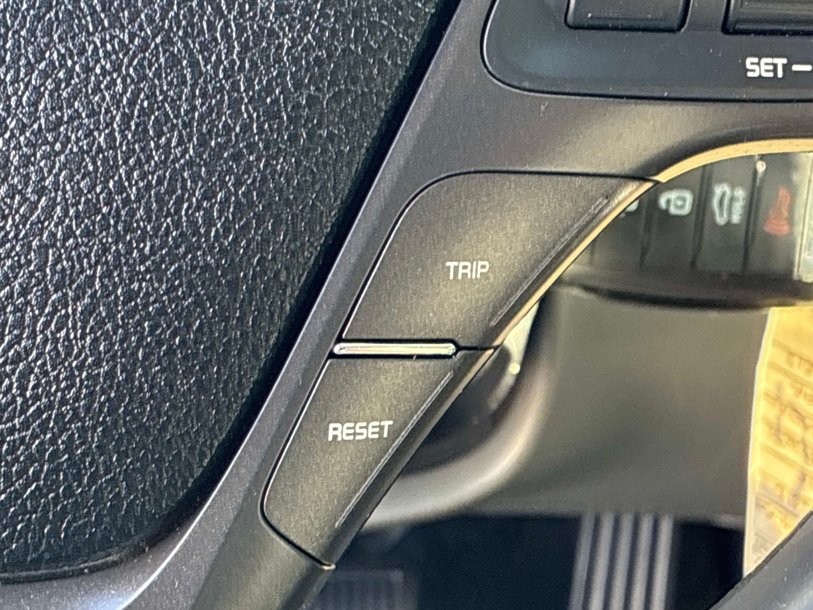 Used 2018 Kia Forte LX FWD image 25