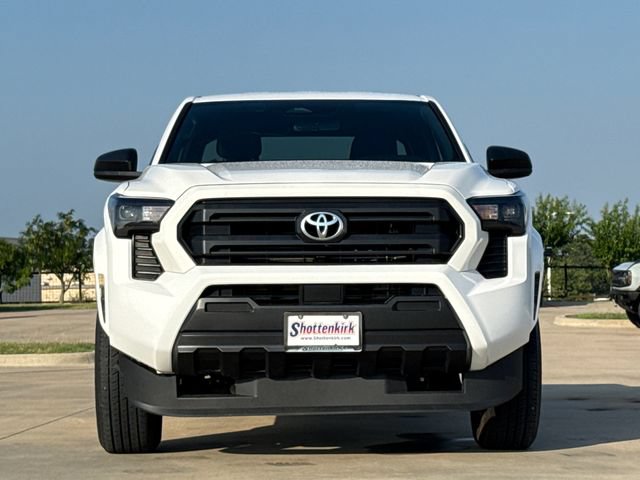 Used 2025 Toyota Tacoma SR RWD image 2
