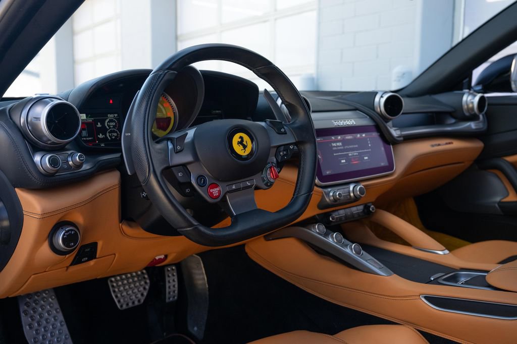 Certified 2018 Ferrari GTC4Lusso image 32