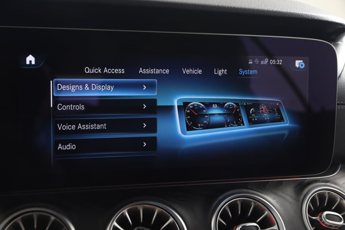 Used 2023 Mercedes-Benz E 450 Cabriolet w/ AMG Line image 53