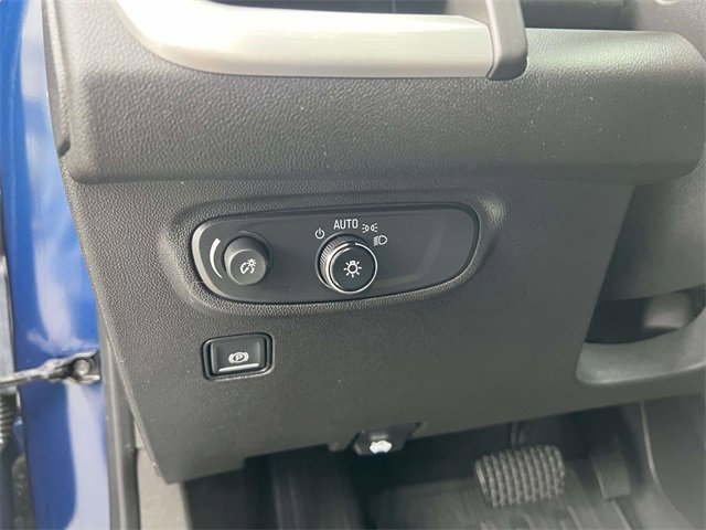 Used 2022 GMC Terrain SLE w/ Driver Convenience Package image 14