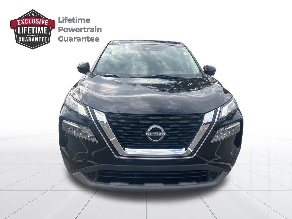 Certified 2023 Nissan Rogue SV image 8