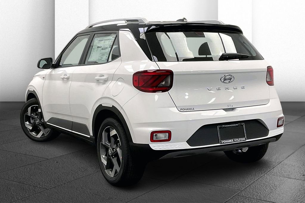 New 2026 Hyundai Venue SEL image 3