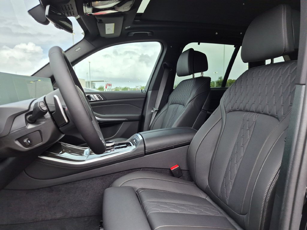 New 2026 BMW X5 M60i AWD/4WD image 12