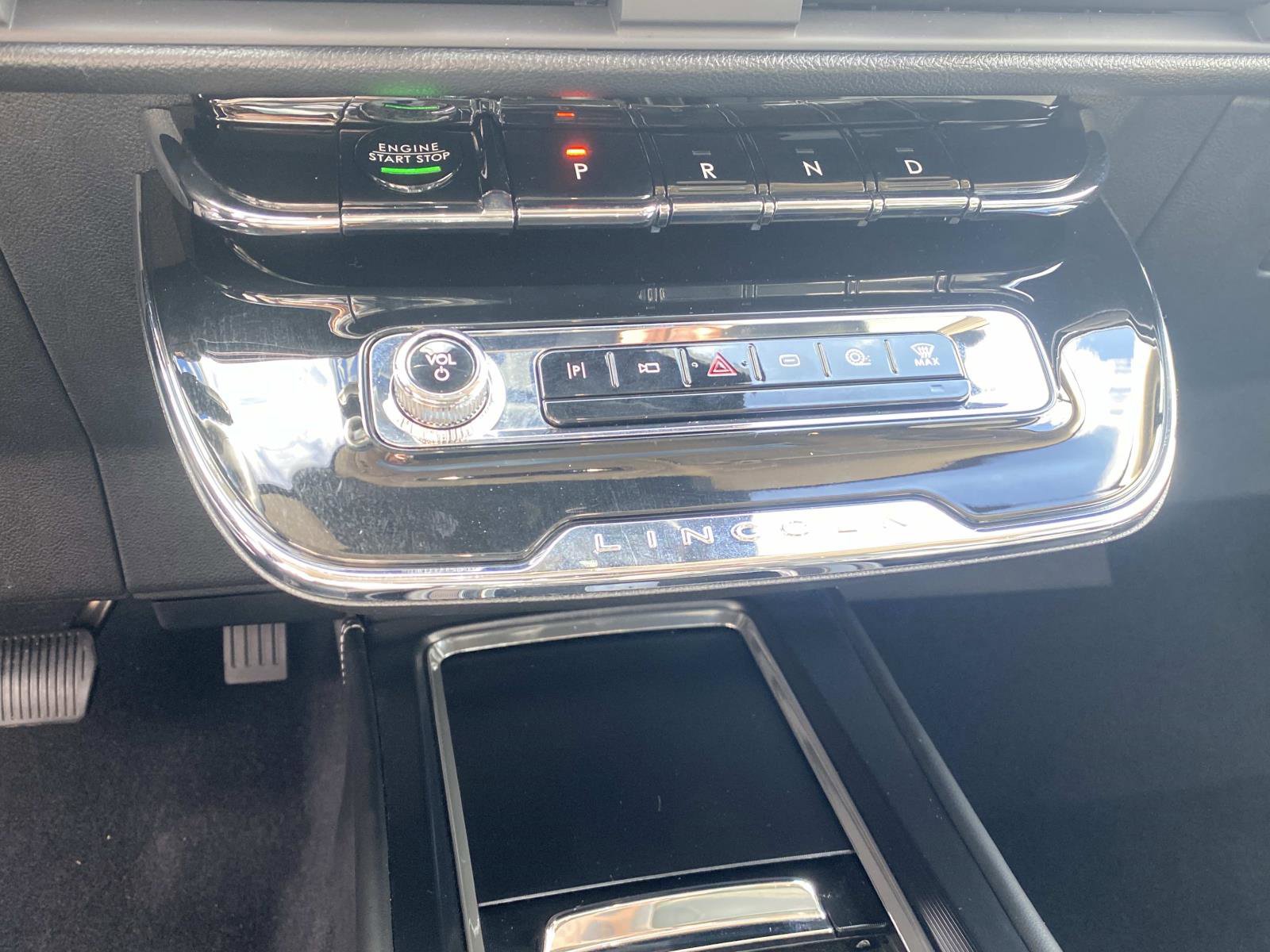 Used 2024 Lincoln Corsair Grand Touring w/ Equipment Group 301A image 23