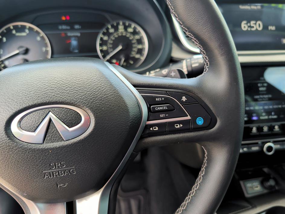 Certified 2025 INFINITI QX50 Luxe AWD/4WD image 20