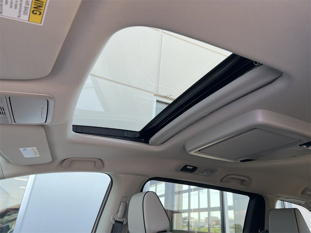 New 2026 Honda Odyssey Elite image 25