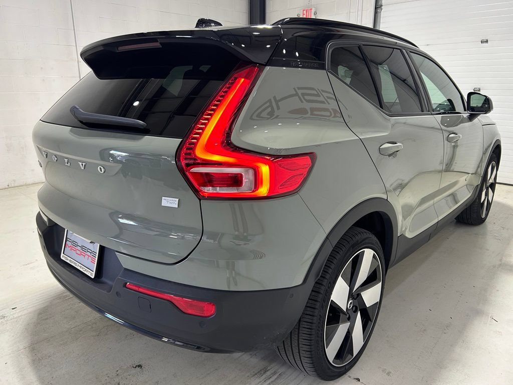 Used 2023 Volvo XC40 Recharge Ultimate AWD/4WD image 7