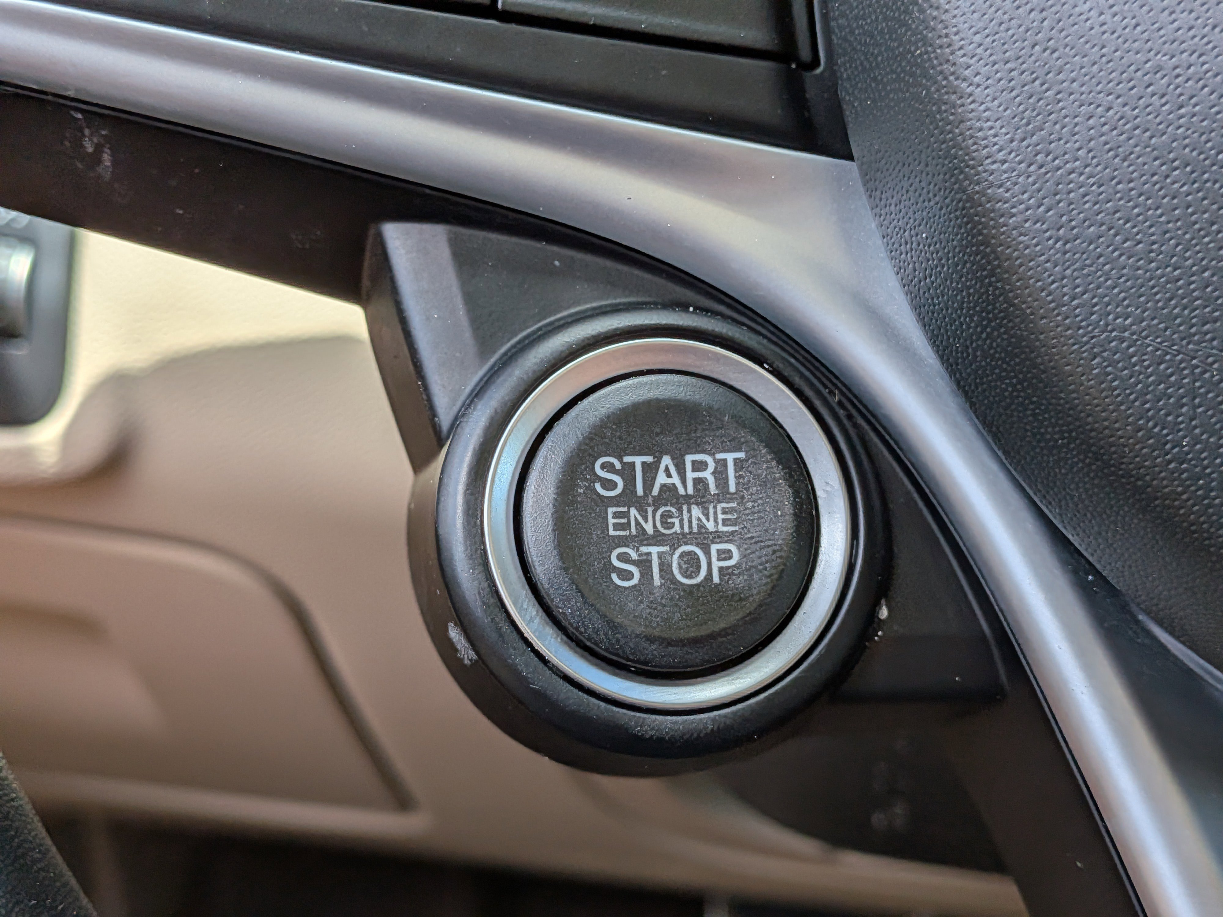 Used 2018 Alfa Romeo Giulia Ti w/ Quick Order Package 22X Lusso image 28