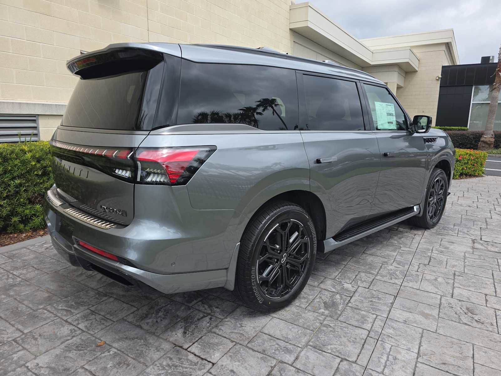 New 2026 INFINITI QX80 4WD w/ Sport Exterior Package image 6