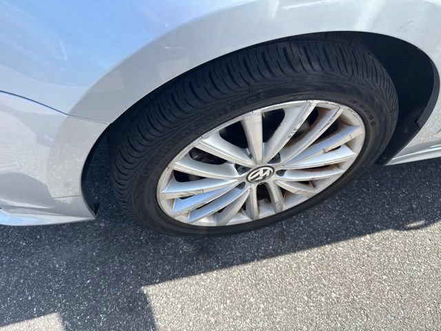 Used 2015 Volkswagen Jetta SE FWD image 4