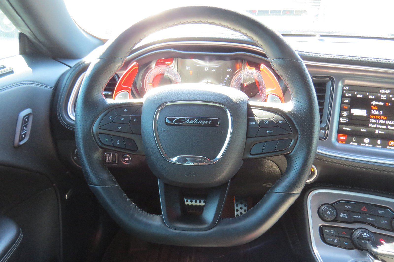 Used 2022 Dodge Challenger R/T Scat Pack RWD image 18