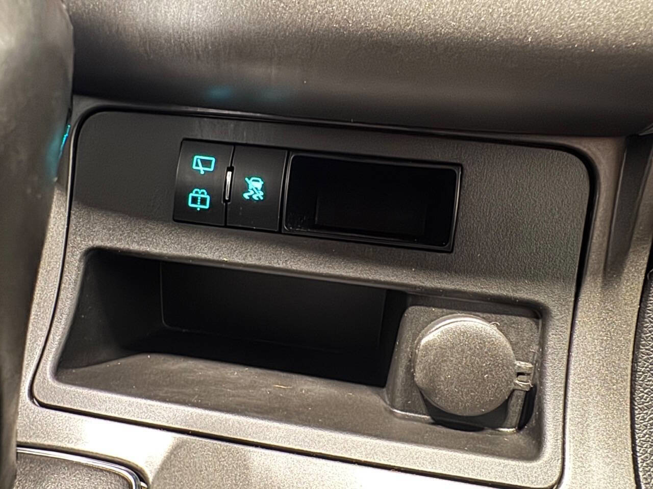 Used 2011 Chevrolet Traverse LT w/ Red Premiere Package image 37