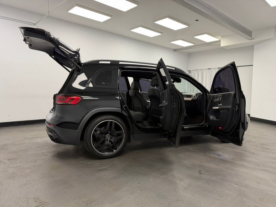 Used 2022 Mercedes-Benz GLB 35 AMG 4MATIC image 28