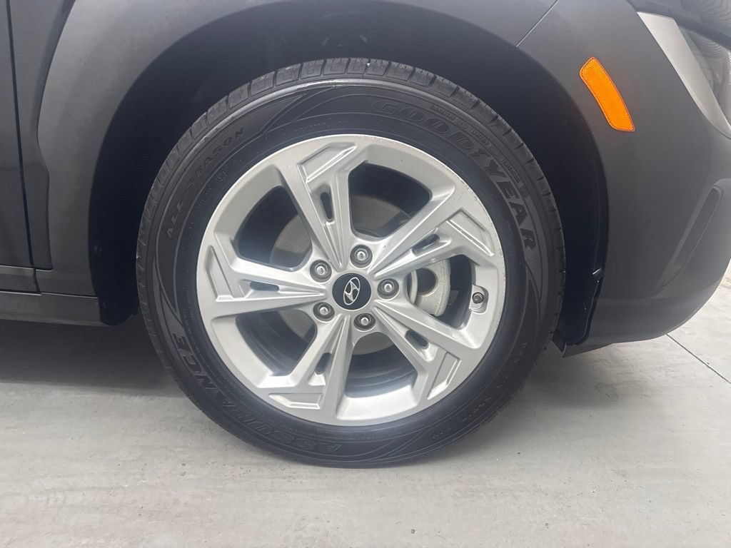 Used 2023 Hyundai Kona SEL FWD image 24