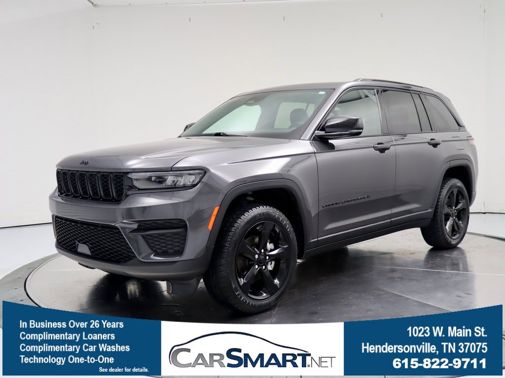 Used 2022 Jeep Grand Cherokee Altitude image 1