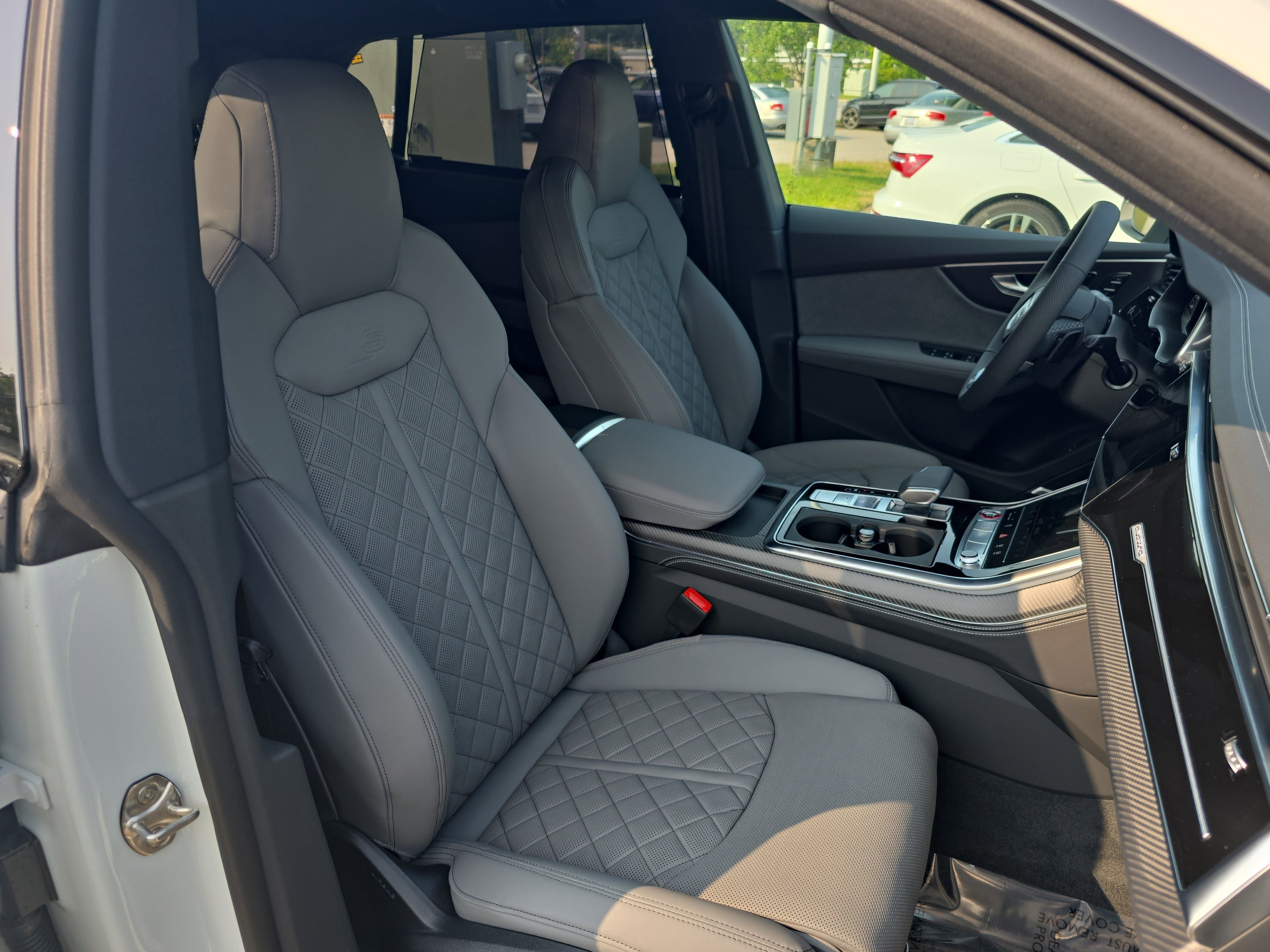New 2025 Audi SQ8 Premium Plus image 10
