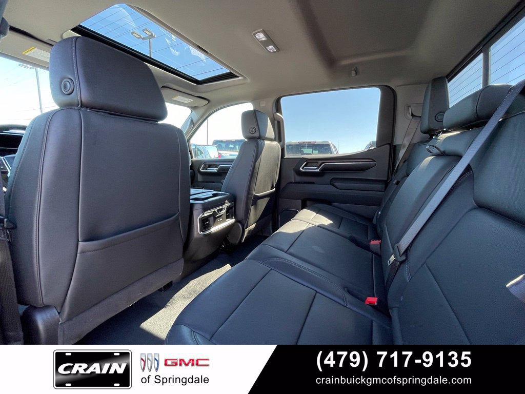 Used 2024 GMC Sierra 1500 SLT w/ SLT Convenience Package AWD/4WD image 28