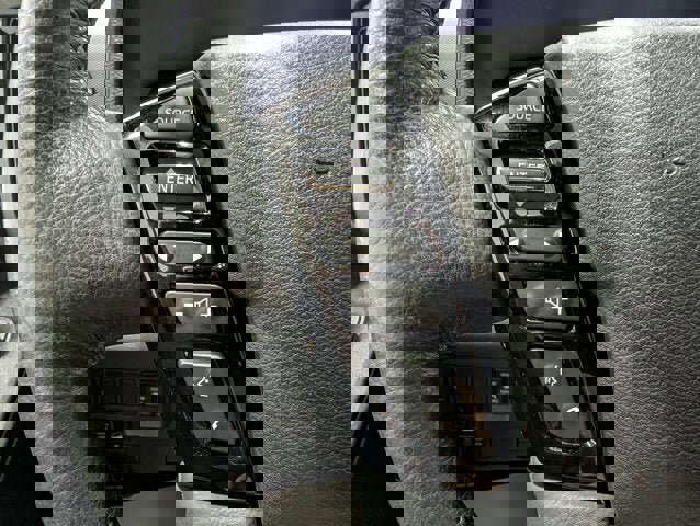 Used 2022 Nissan Frontier PRO-4X w/ Pro-4X Premium Package image 22