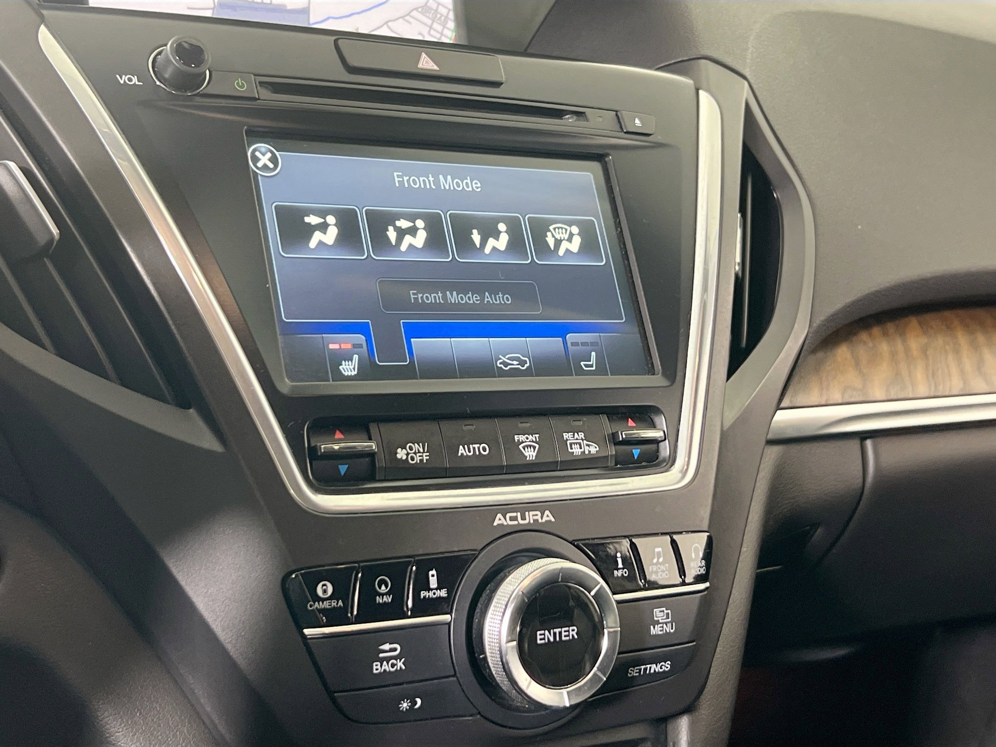 Used 2017 Acura MDX SH-AWD image 16