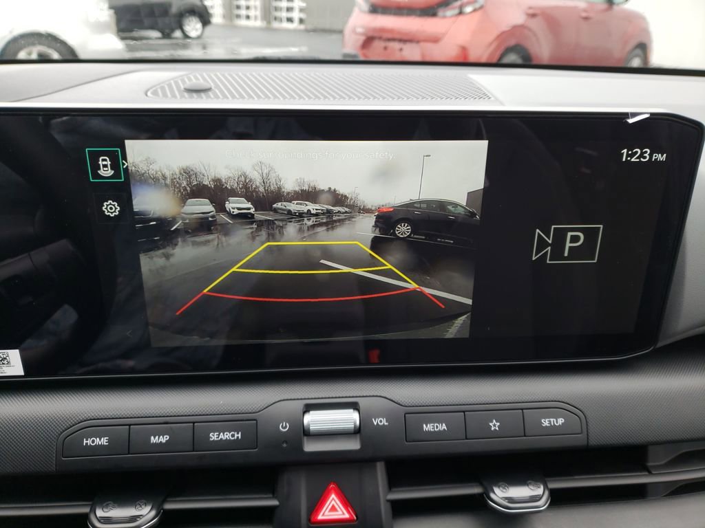 New 2025 Kia K4 LXS image 19