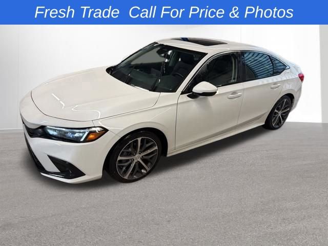 Used 2023 Honda Civic Touring image 1