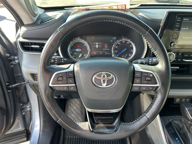 Used 2022 Toyota Highlander Limited image 21