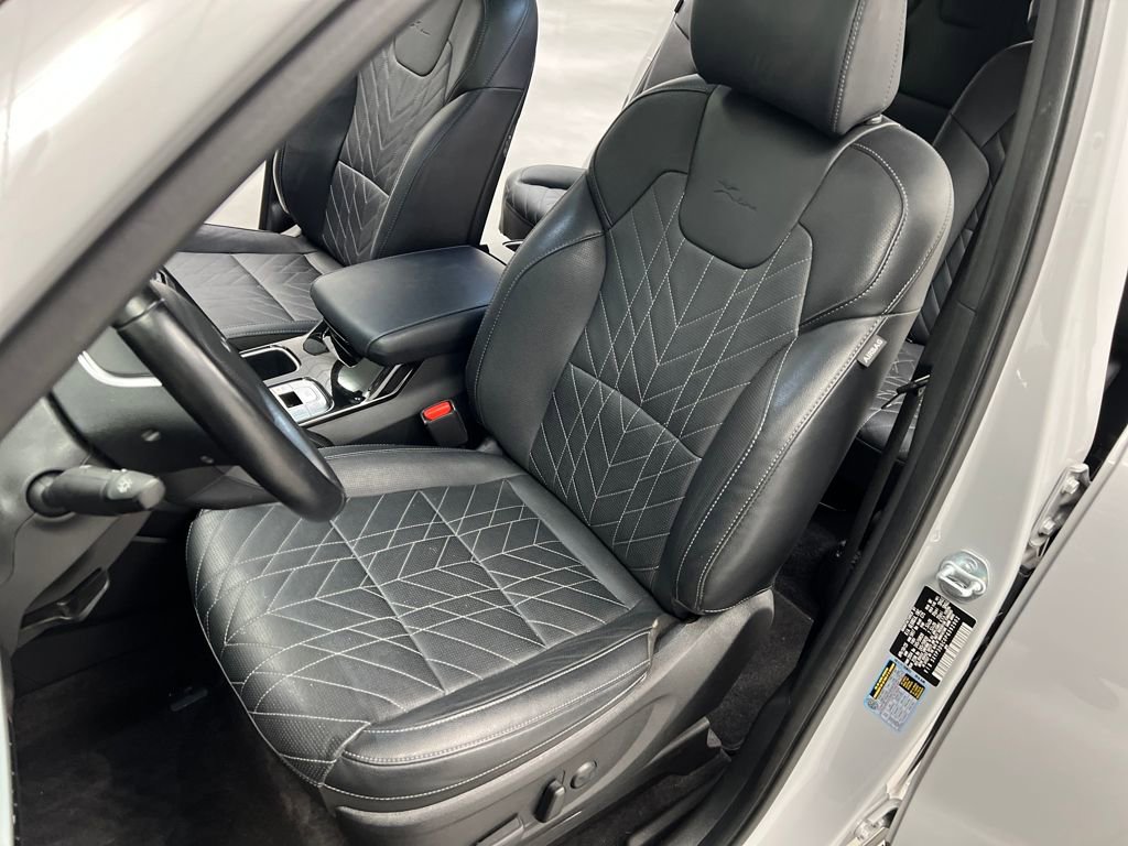 Used 2023 Kia Telluride EX X-Line image 9