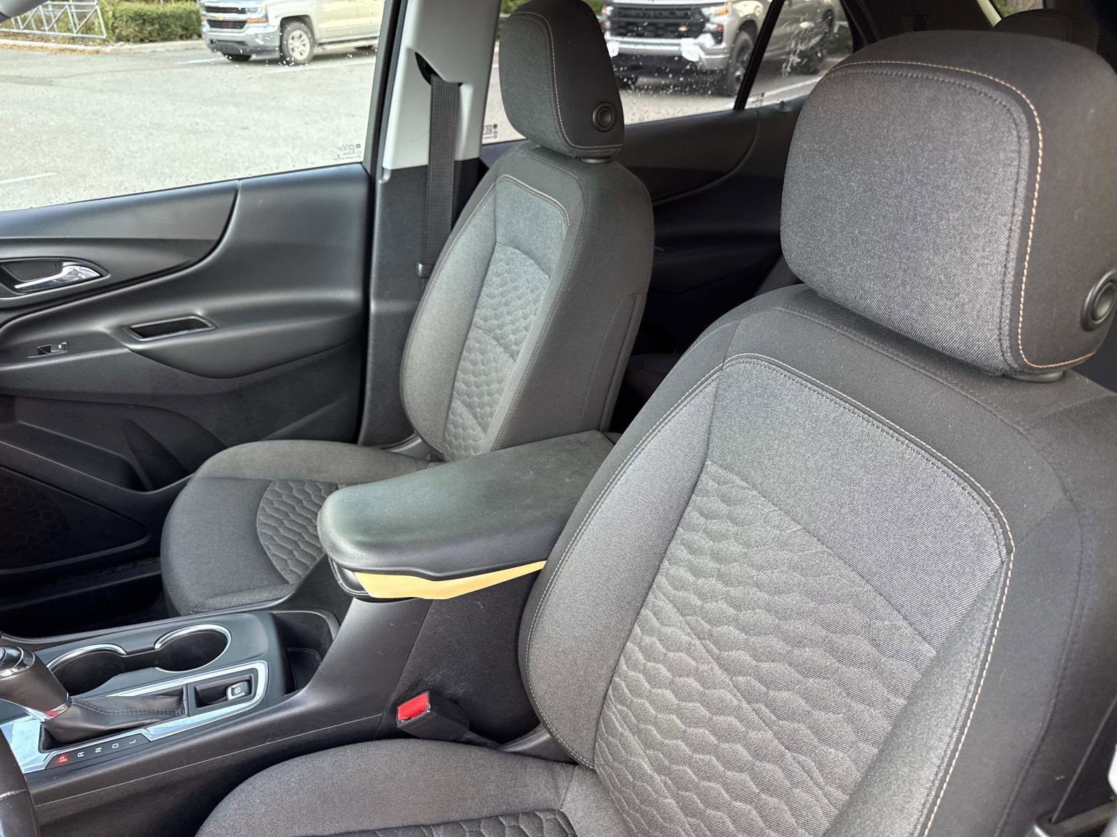 Used 2018 Chevrolet Equinox LT image 20