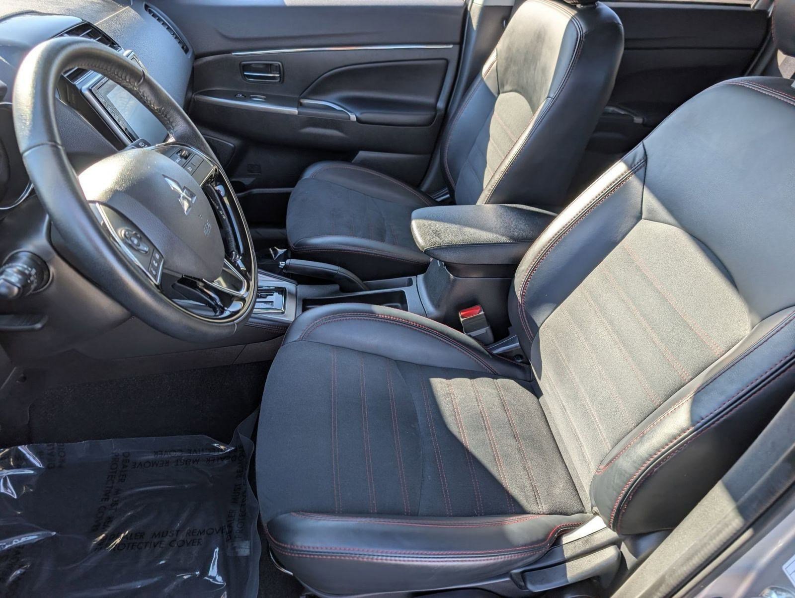 Used 2024 Mitsubishi Outlander Sport SE image 5