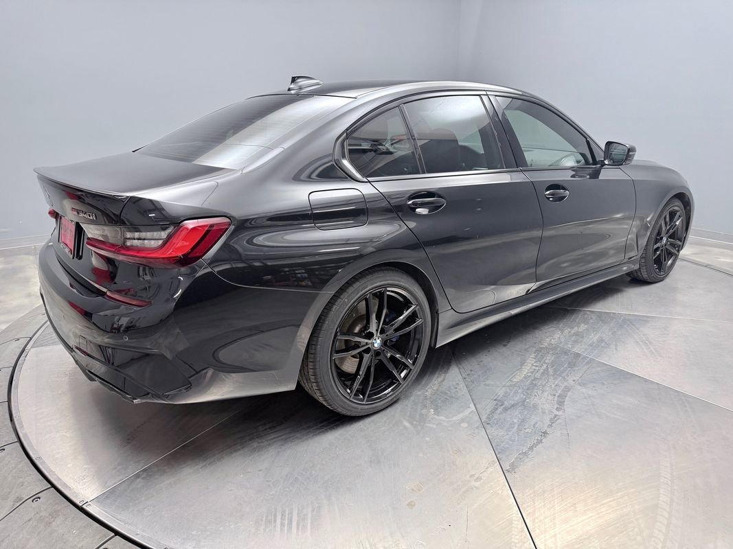 Used 2022 BMW M340i xDrive image 5