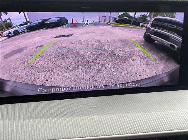 Certified 2025 Nissan Murano SV FWD image 16