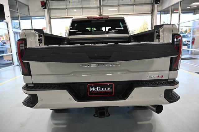 New 2026 GMC Sierra 2500 AT4 w/ AT4 Premium Plus Package image 7