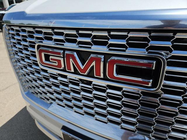 Used 2023 GMC Yukon Denali w/ Max Trailering Package AWD/4WD image 28