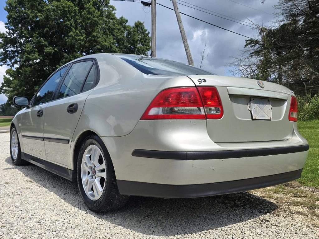 Used 2005 Saab 9-3 Linear FWD image 5