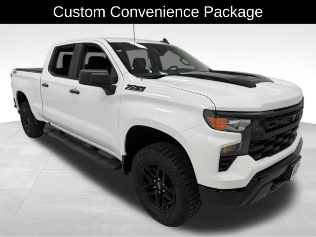 Certified 2025 Chevrolet Silverado 1500 Custom Trail Boss w/ Dark Appearance Package AWD/4WD image 6