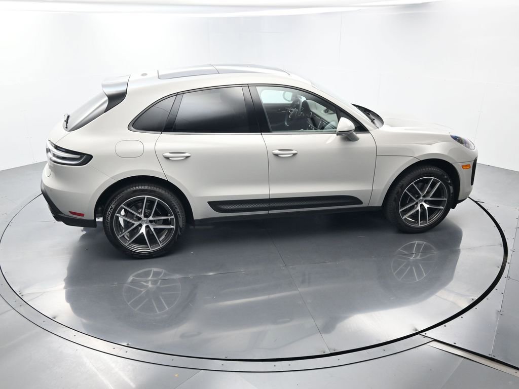 Certified 2026 Porsche Macan Turbo AWD/4WD image 41