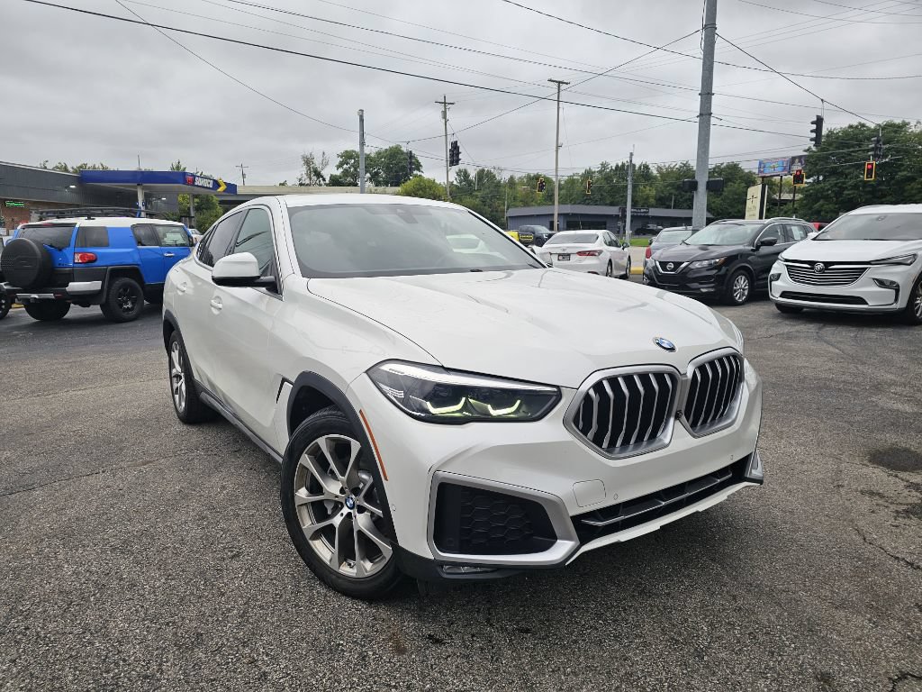 Used 2021 BMW X6 xDrive40i w/ Convenience Package AWD/4WD image 1