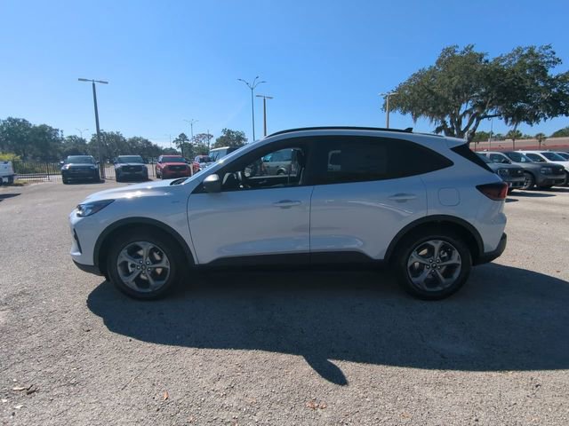 New 2026 Ford Escape ST-Line w/ Tech Pack #1 FWD image 21