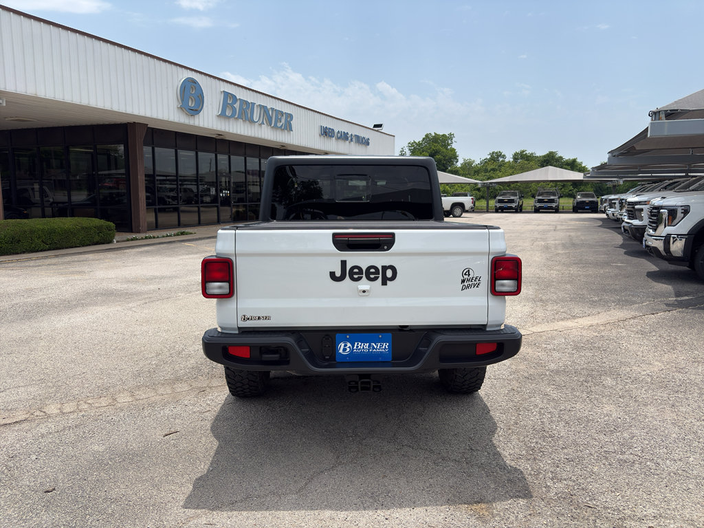 Used 2021 Jeep Gladiator Sport AWD/4WD image 6