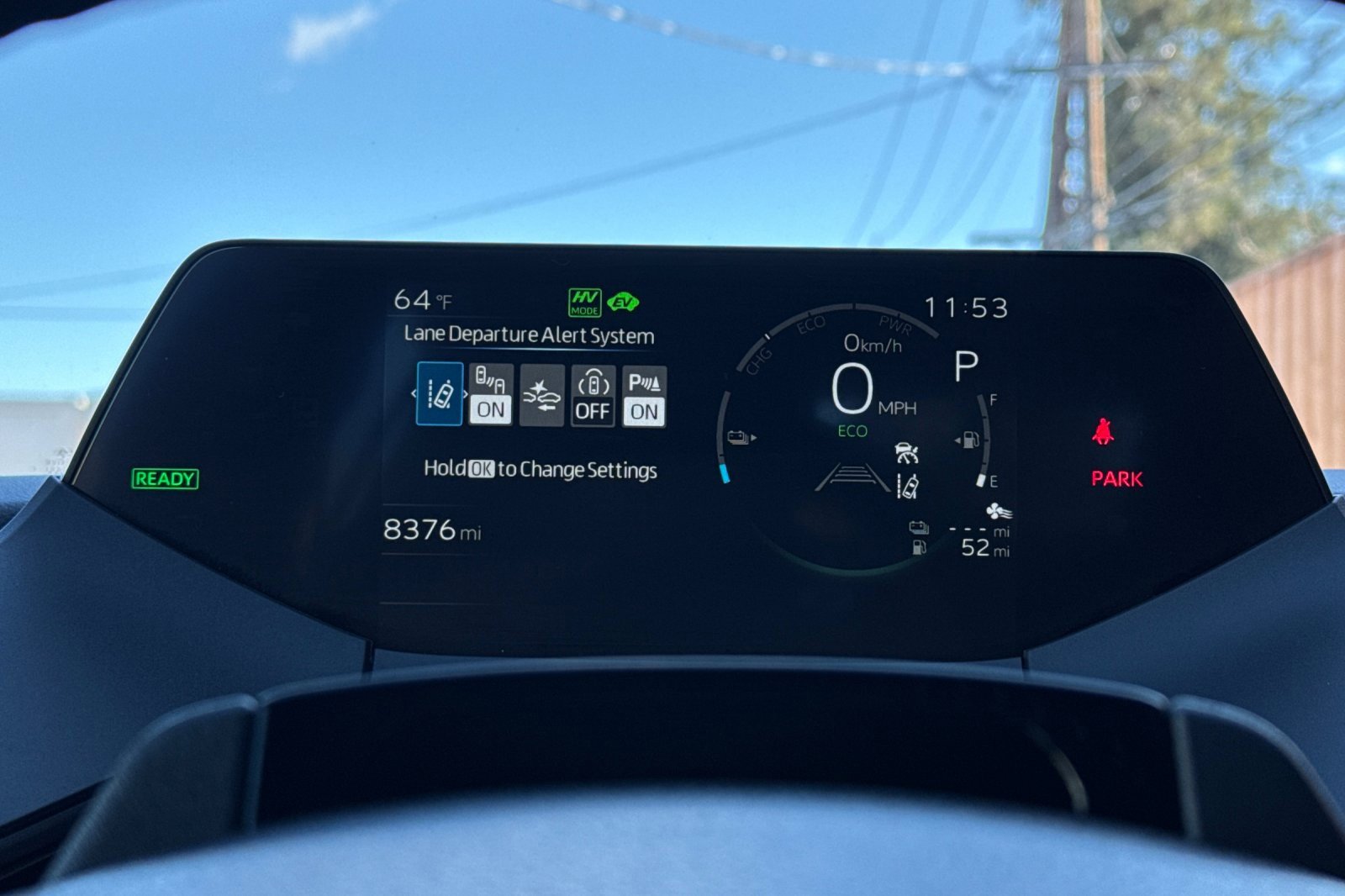 Certified 2025 Toyota Prius Plug-In Hybrid image 29