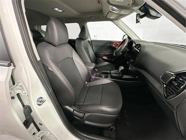Used 2025 Kia Soul GT-Line image 29