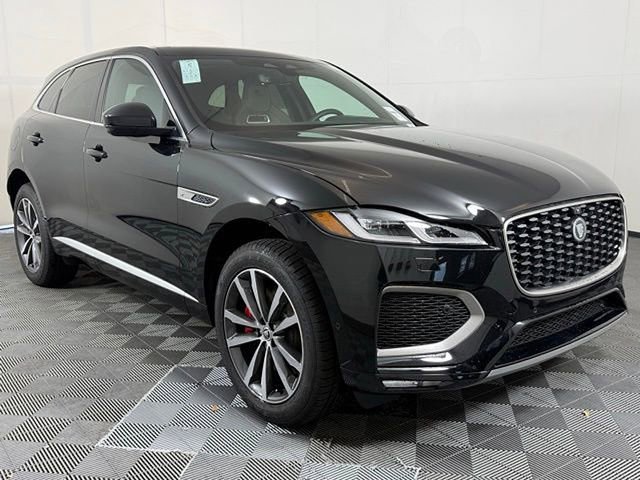 New 2026 Jaguar F-PACE R-Dynamic S AWD/4WD image 9