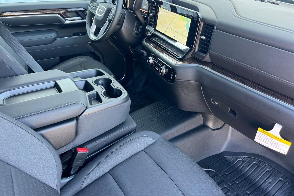 New 2026 GMC Sierra 2500 SLE AWD/4WD image 12